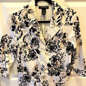 3/4 White Blazer with Flower Detail